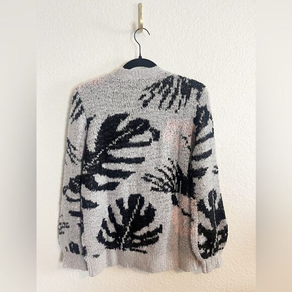 Le Superbe Sweater in Tropi-Call Crewneck Grey Black Pink XS Reg. $325 NWT - Picture 5 of 7